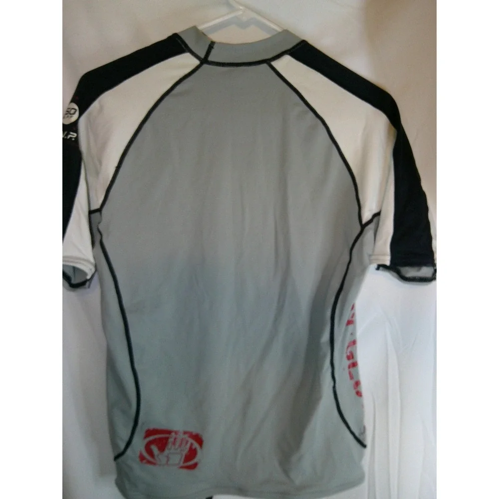 Body Glove Rash Guard UPF 50+ Sun Protection Short Sleeve Gray L